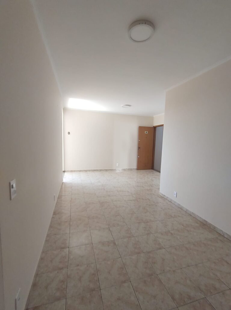 WhatsApp Image 2025-03-21 at 13.56.49 (1)